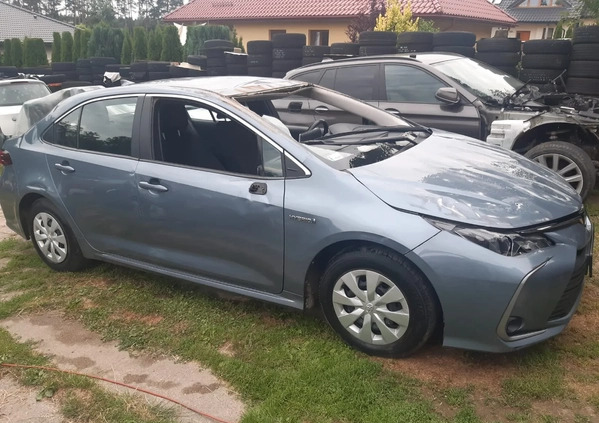 Toyota Corolla cena 39900 przebieg: 122000, rok produkcji 2020 z Biała małe 137